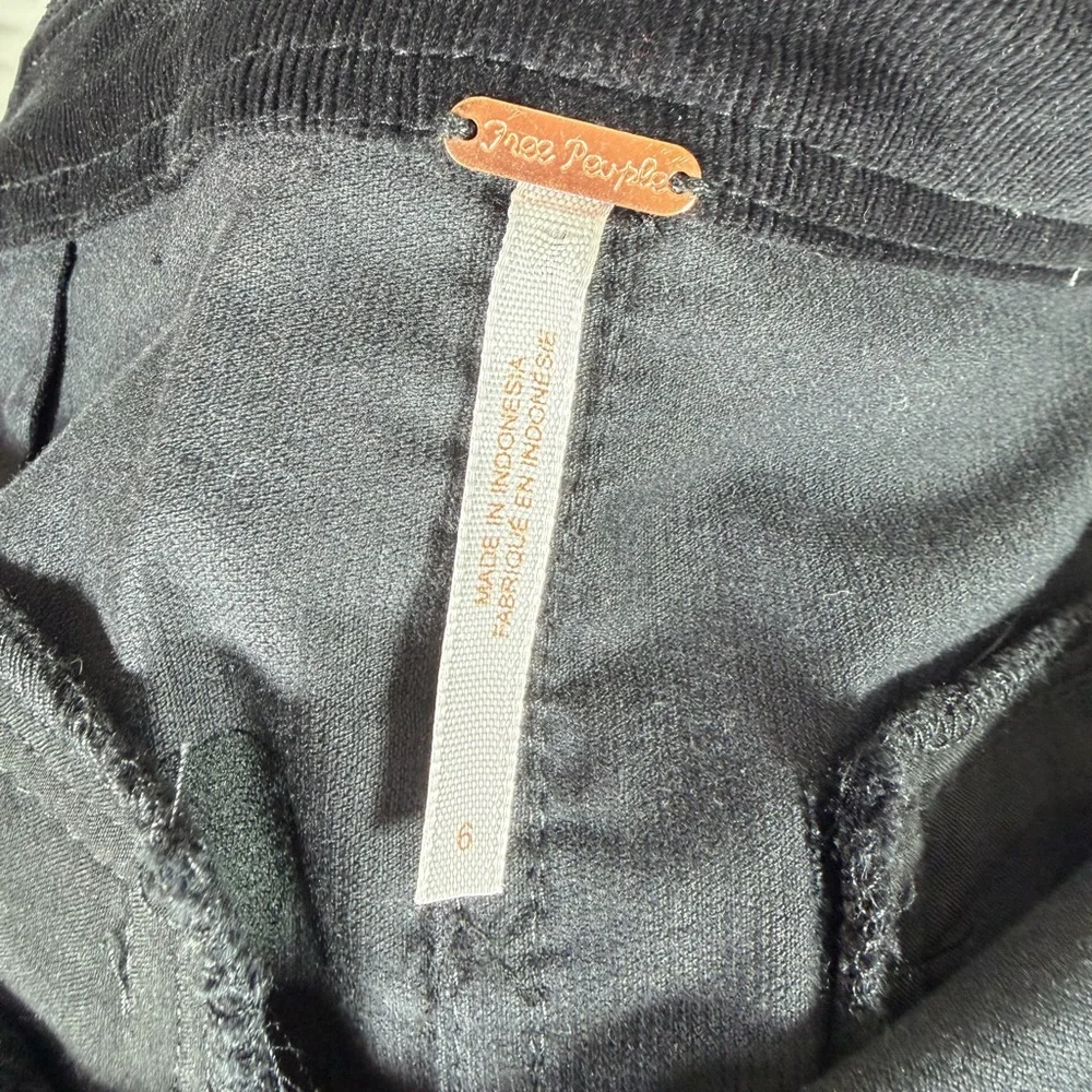 Free People Corduroy‎ Pinafore Mini Dress Black Cross Back Button Front Size 6